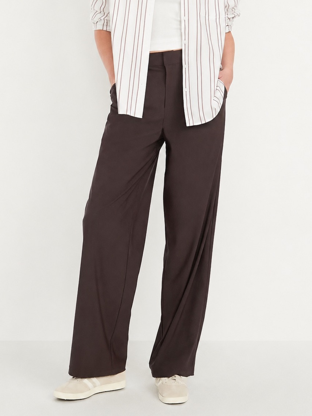 NWT Old Navy SleekTech Trouser Pants
